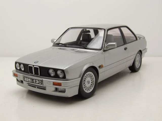 BMW 325i M3 E30 Argent Maquette de Voiture 1:18 Kk Échelle