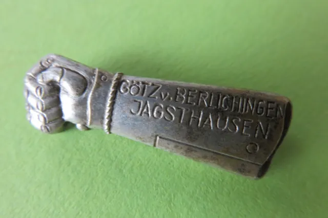 Alte Götz v. Berlichingen  Jagsthausen  10 x 30mm Anstecknadel  Abzeichen