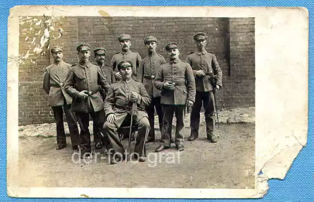 Foto, Gruppenfoto mit Offizieren, um 1916 !!!
