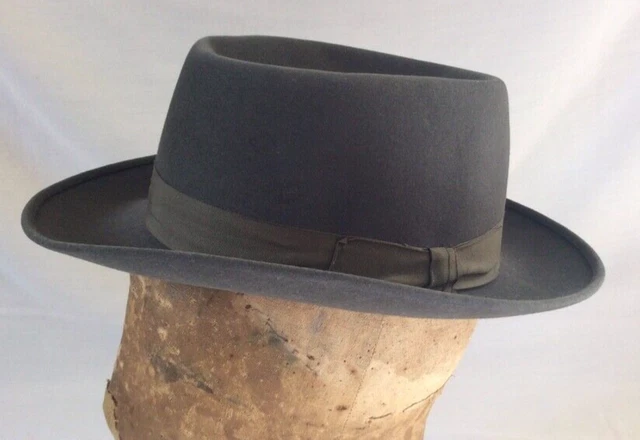chapeau ancien homme - MOSSANT vendu par GILBERT à Dunkerque