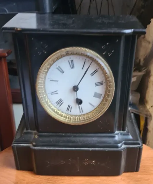 Victorian slate time peice mantle clock. Excellent condition. Good timekeeper.