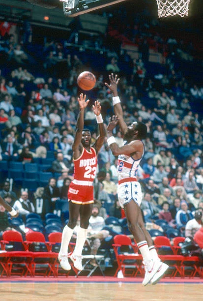 CALVIN MURPHY OF the Houston Rockets 1980s Basketball Photo EUR 5,20 ...