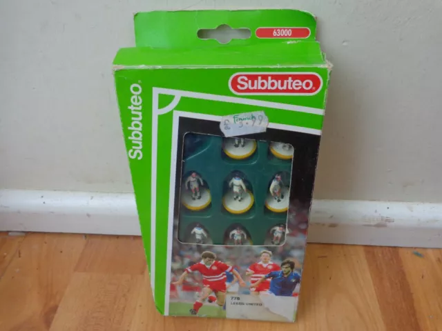 Complete Vintage Subbuteo Lw Lightweight Ref 778 Leeds United Team