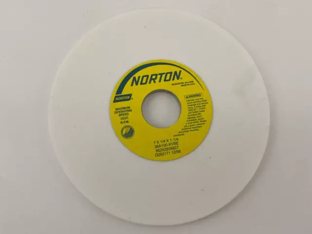 Norton 66252939827 7" Dia x 1-1/4" Hole x 1/4" Thick, 100 Grit, Alum Oxide Wheel