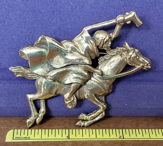 ALEXANDER KORDA THIEF OF BAGHDAD HORSEMAN BROOCH PIN Solid Brass / Gold Tone?