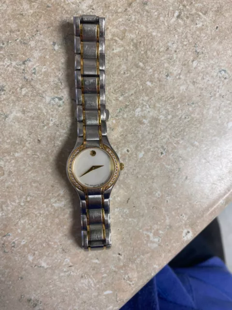 Movado Museum Modello 81-E4-1841-S Orologio da Donna Lunetta Diamante (NECESSITA DI BATTERIA)