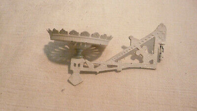 Antique Cast Iron Wall Mount Oil Lamp Holder Eastlake Style