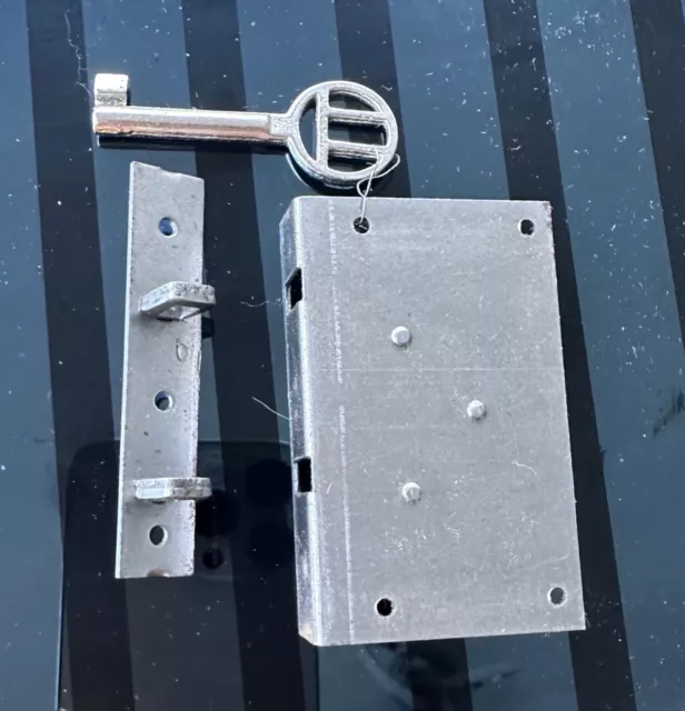 Small Half Mortise Chest or Box Lock w/Skeleton Key (One Key) NEW
