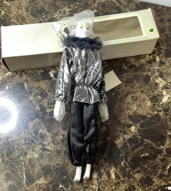 Musical Jester Porcelain Windup Doll 16"Tall Heritage Dolls Collection