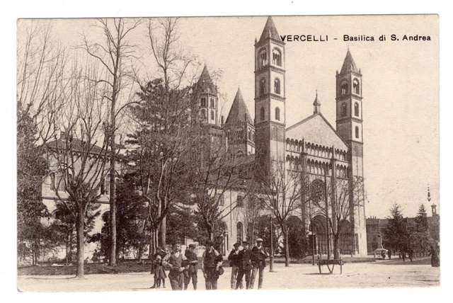 Cartolina    Vercelli    Basilica Di  Sant  Andrea   Animata    Vg   1918