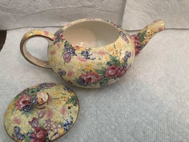 1995 Royal Winton Grimwades Welbeck Pattern Chintz Mini Teapot W/Lid 3"X4"X7" 3