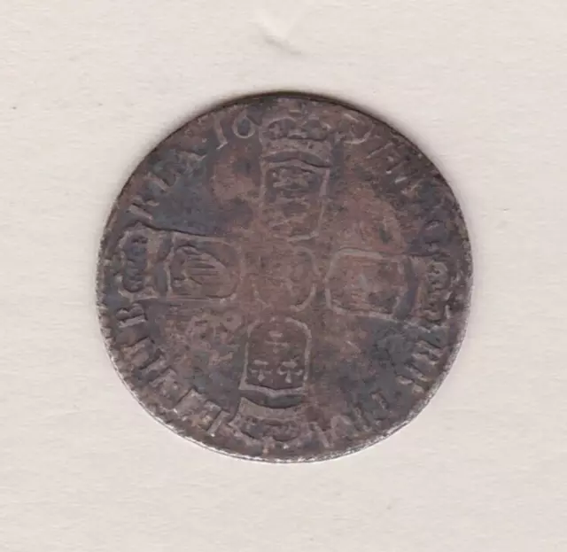1697 William Iii Silver Sixpence Coin In Fine Condition.