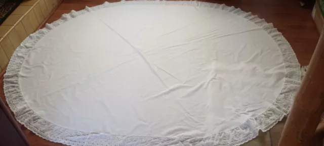 Lovely Vintage White Cotton with Lace Edge Table Cloth approx 67" X 83"