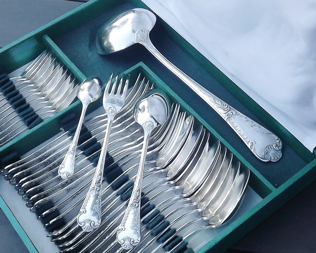 Francois Frionnet Menagere Style Louis Xv 37 Pieces Metal Argente Vers 1950