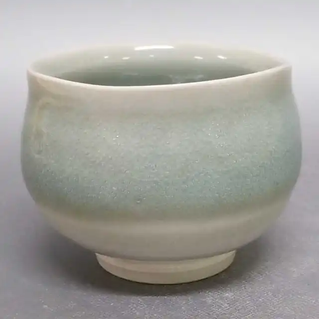AK92)Japanese Pottery Hagi ware Guinomi Sake Cup  by Seigan Yamane