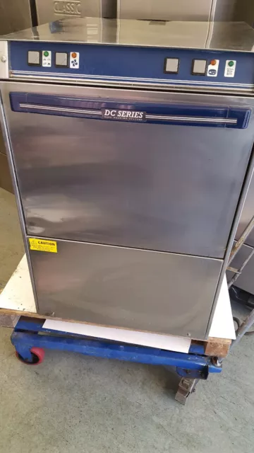 commercial glasswasher