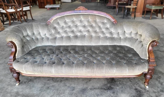 Antique Victorian walnut green fabric Button back parlour sofa carved legs