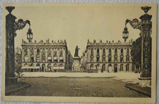 CPA"" NANCY - Stanislas Square and Statue - Right, the Painting Museum