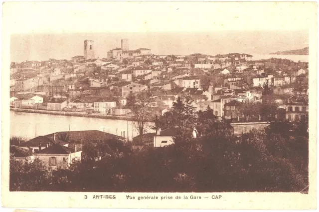 CPA 06 ANTIBES - Vue générale prise de la Gare