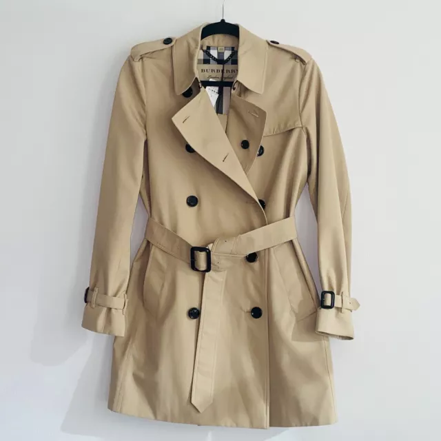 Burberry Kensington Trench Coat Heritage Womens Size 6 US in Honey NWT