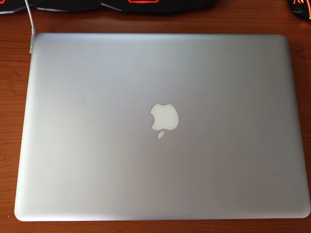 macbook pro I5 8GB Ram 500gb Ssd