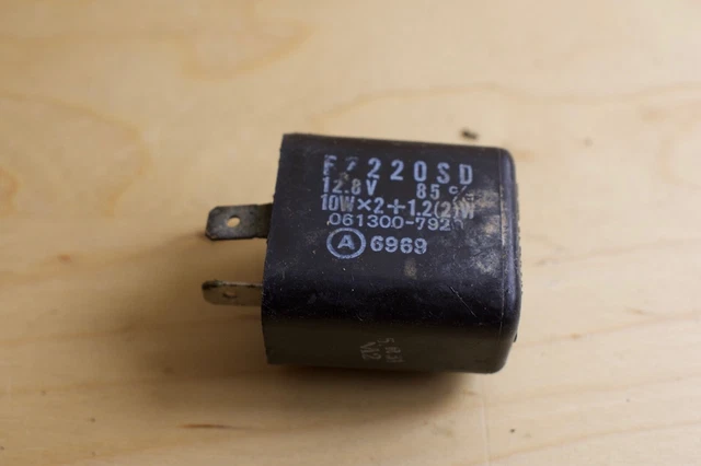 Relè Flash Regolabile 0,1-150W Per Frecce LED – Lampeggiatore 3 Pin Con Manopola Frequenza – Risolve Problemi Spia E Flash - 2