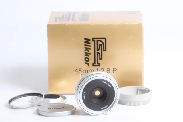 Nikon Nikkor 2,8/45 P Pancake chrom Lens 45mm neuwertig mit BOX
