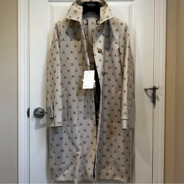 Max Mara Full Logo Trench Coat Size: Us6 It40 New With Tag Fall/Winter