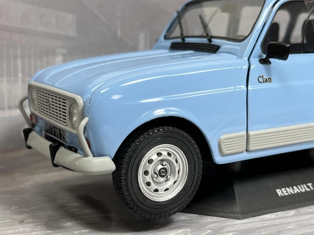 Renault 4L Clan 1978 Bleu 1:18 Echelle Solido 1800103 4