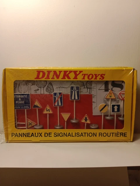 Dinky Toys France coffret panneaux de signalisation route