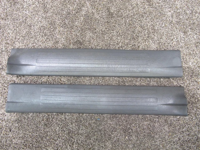 2003-2009 Lexus Gx470 Rear Door Outer Scuff Sill Plate Trim Set Of 2