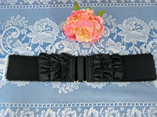 New York & Co. Black Elastic Faux Leather Wide Waist Belt Ruffles Womens M/L New