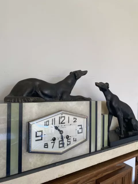 Rare Large French Art Deco Marble & Onyx Mantel Clock with Bronze Dog Figurines 2