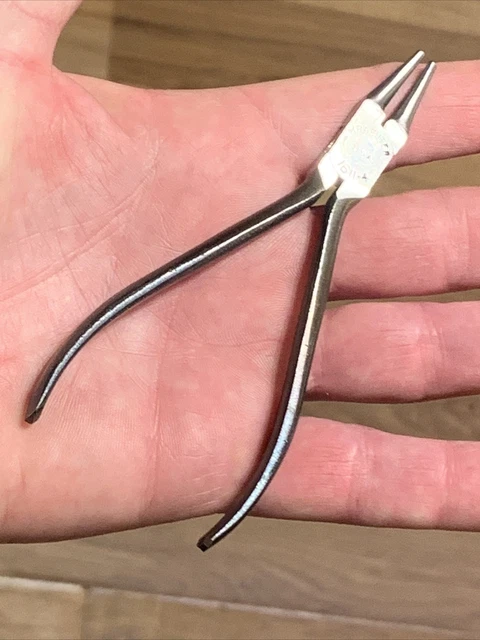 Vintage Kraeuter USA 1611-4 Round Needle Nose Pliers Watchmaker’s Jeweler’s NICE 11