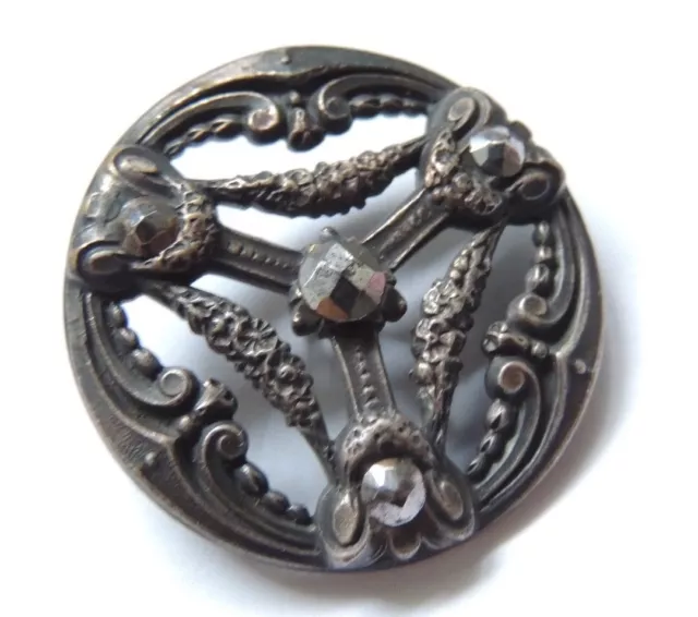 Grand bouton ancien en métal guirlande fleurs  ART NOUVEAU button 1900 3,3cm