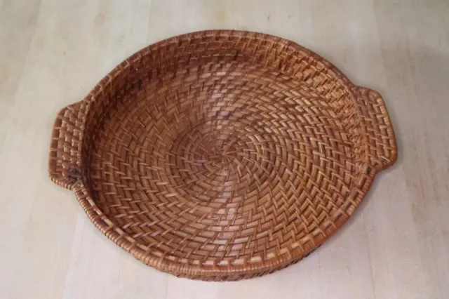 Rattan Tablett rund mit Griffflächen *** 60er 70er Jahre