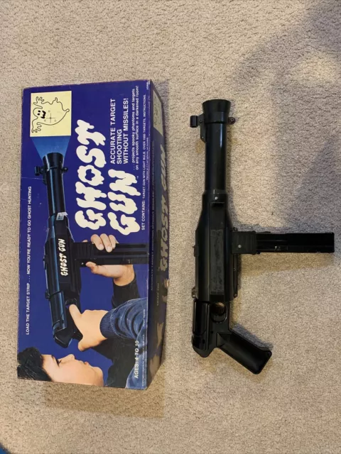 VINTAGE Hasbro 1974 Ghost Gun Shooter Game VINTAGE Hasbro 1974 Ghost Gun Shooter Game
