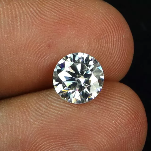 1.70 CT Certifié Couleur E VVS2 Blanc Moissanite Diamant Rond Cut 8 MM Solitaire