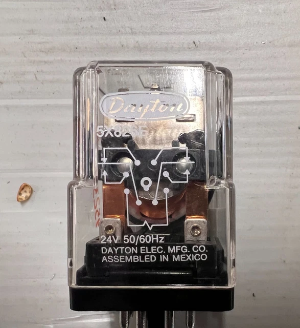 DAYTON 5X826E 24V 50/60HZ Ice Cube Relay 5X826E NOS