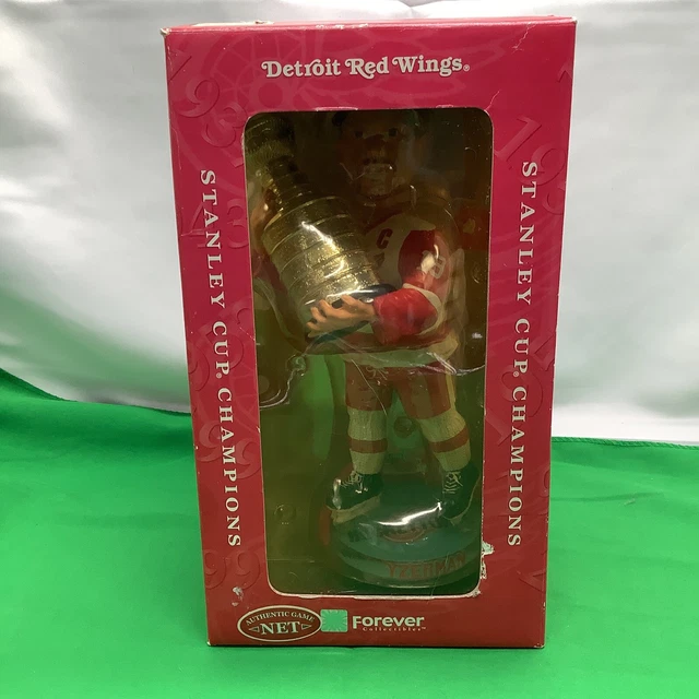 Steve Yzerman Forever Stanley Cup Bobble Head Men Of The Ice Nib Red Wings