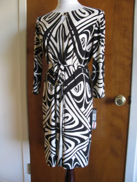 Tahari Arthur S Levine women’s geo print black ivory shift dress size 10 NWT