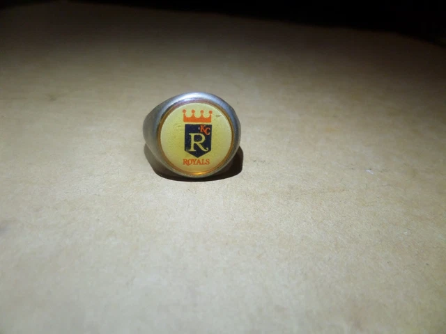 Rare HTF Vintage Kansas City Royals Baseball Cereal ring prize 1970's