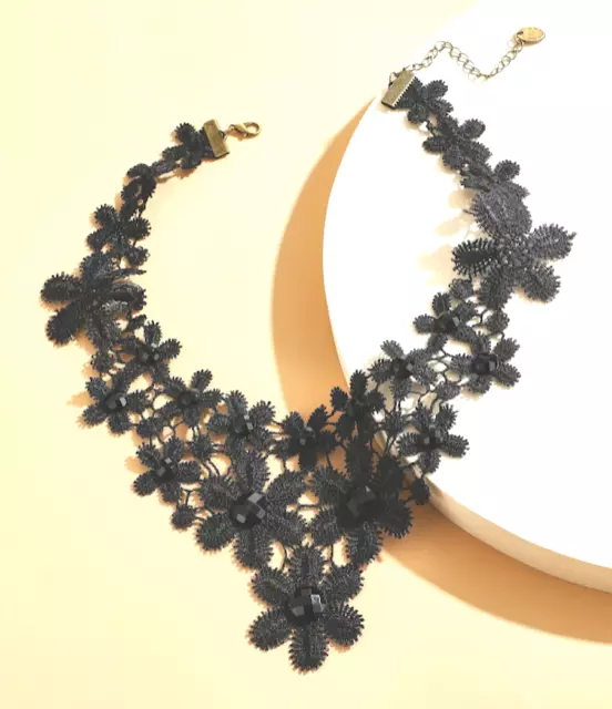 GORGEOUS Silky Victorian Black French Lace Lucite Crystals Drape Necklace 2