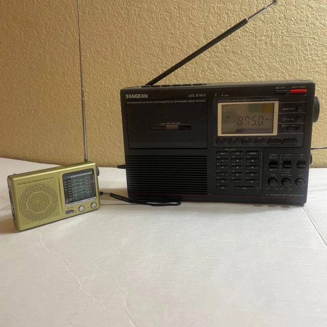Two vintage radios for parts.