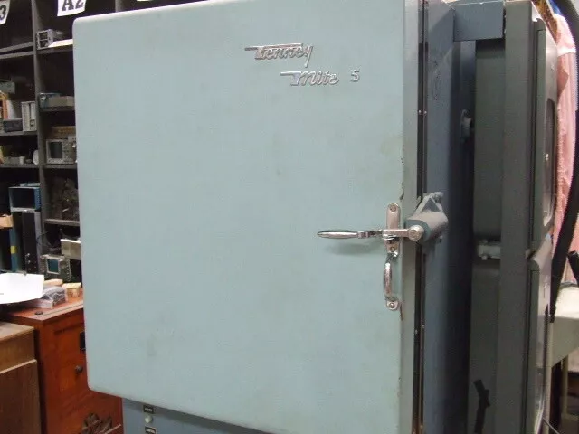 Tenney Mite 5 Temperature Test Chamber Series 6912