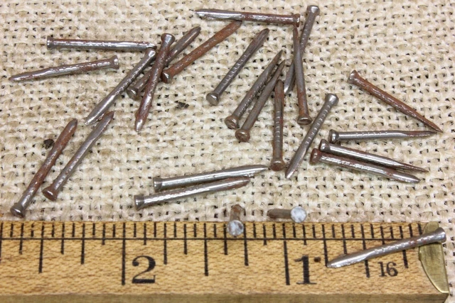 3/4” old Shoe 25 Wire Clinching NAILS 1/8” round Flat head vintage tacks brads