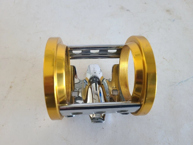 Moulinet Traine Penn International VISX Gold
