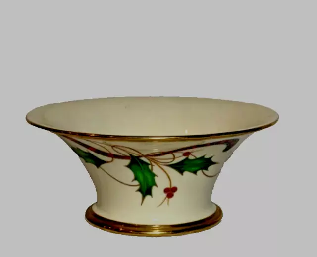 Lenox Holiday Nouveau Bon Bon Bowl Dish Gold Trim Holly Leaves Berries 6"