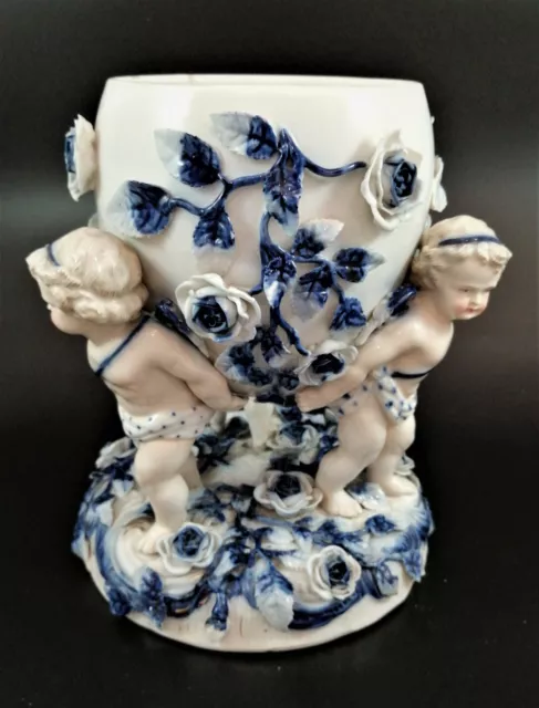 Antique Sitzendorf porcelain vase, late 19th century 3