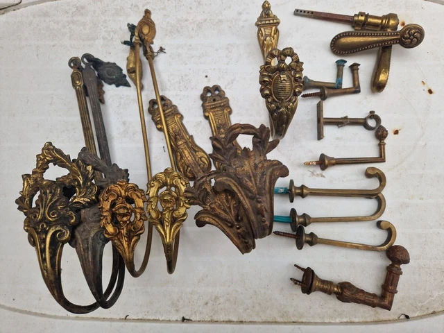 Lots de porte embrasse laiton / Gonds de tringles à rideaux et poignées de porte